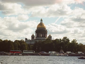 Moscow City Tour with Rail Experience in Dagestan, Russia