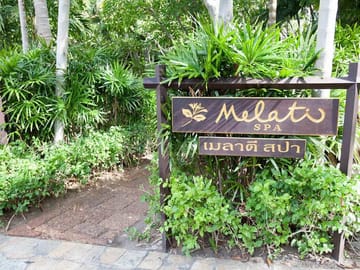 5 Star Luxury – Romantic Dinner on the Beach @ Melati