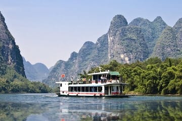 Li River Cruise and Biking Tour from Guilin to Yangshuo