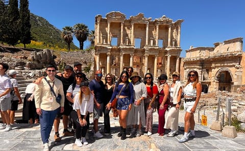 Private Ephesus Tour with Virgin Mary's House and Lunch