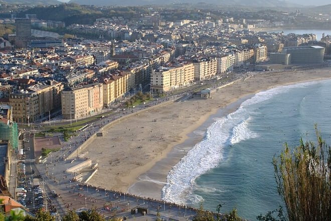 San Sebastian - Donostia Private Walking Tour with a Professional Guide photo 4