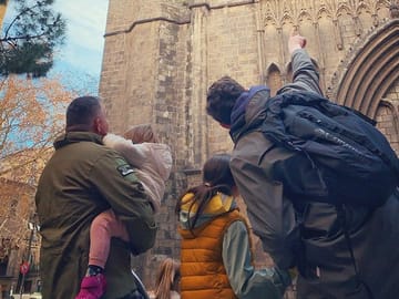 Private Tour of Barcelona's Old Town and Gaudí Architecture