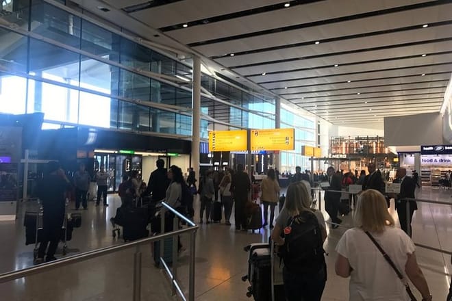 Heathrow Airport Private Transfers to/from London (Postcode W1 to W7) 10