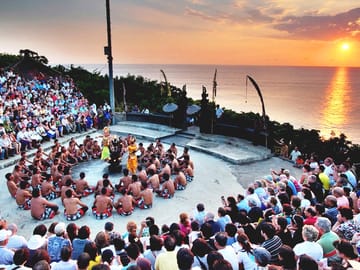 Cultural Tour of Uluwatu Temple and Kecak Dance in Bali