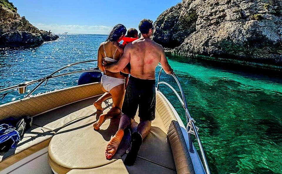 Private Boat Charter to Comino's Blue Lagoon from Attard