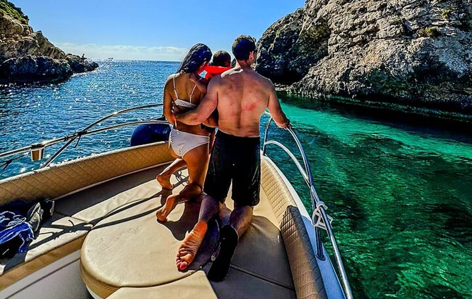 Private Boat Charter to Comino's Blue Lagoon from Attard