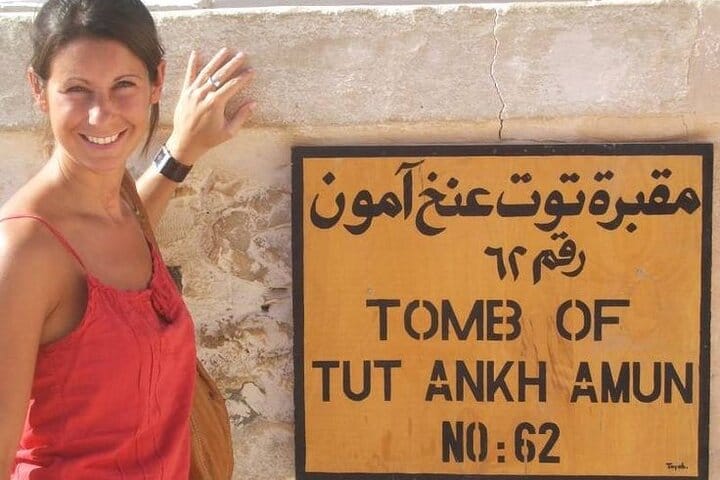 Comfort Luxor Trip from Hurghada King Tut Tomb Included