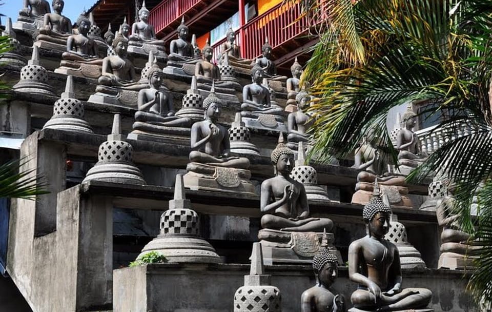 Colombo City Tour: Explore Cultural Landmarks and History