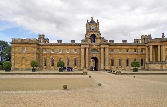 Cotswold, Oxford & Blenheim Palace Private Tour including Pass