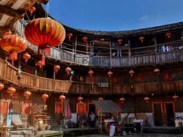3-Day Xiamen and Tulou Relaxation Tour(Customizing the Tour – According to Your Needs)
