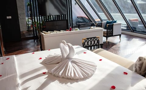 President Sun Terrace Cabin on Greatest Cruises in Halong Bay
