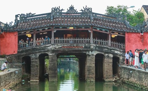 Hoi An Food Street Walking Tour and Culinary Experience