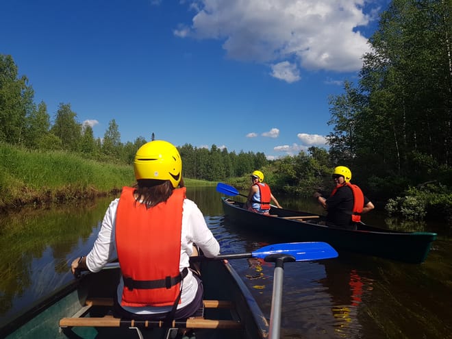 Canoe Rental – On the River or Lake 7