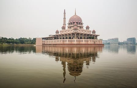 Kuala Lumpur Full Day City Tour Include Putrajaya & Batu Caves