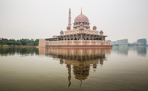 Kuala Lumpur Full Day City Tour Include Putrajaya & Batu Caves