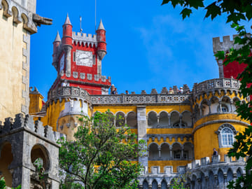 Full-Day Tour of Sintra, Pena Palace, and Cascais from Lisbon