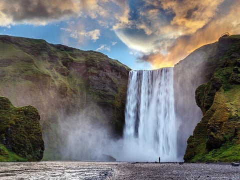 Full Day Chasing Waterfalls and Sky Lagoon Baths Guided Tour, photo 2