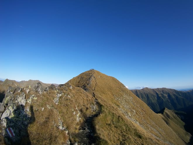 Day Hike OPEN GROUP tour - Piatra Craiului National Park photo 6
