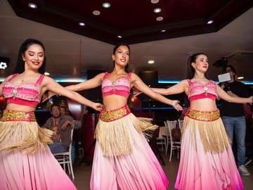 Bosphorus Dinner Cruise in Istanbul with Turkish Night Show