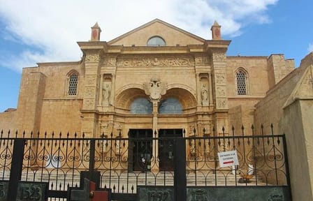 Santo Domingo City Tour with Saona Island Adventure