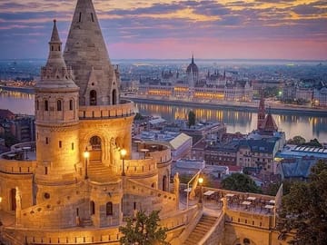 Professional Photo Shoot Tour in Budapest