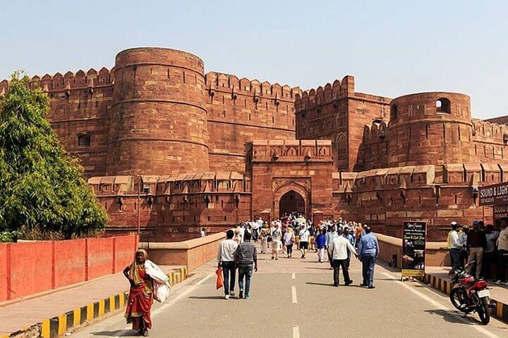 Gatimaan-express-to-Shatabdi-Express