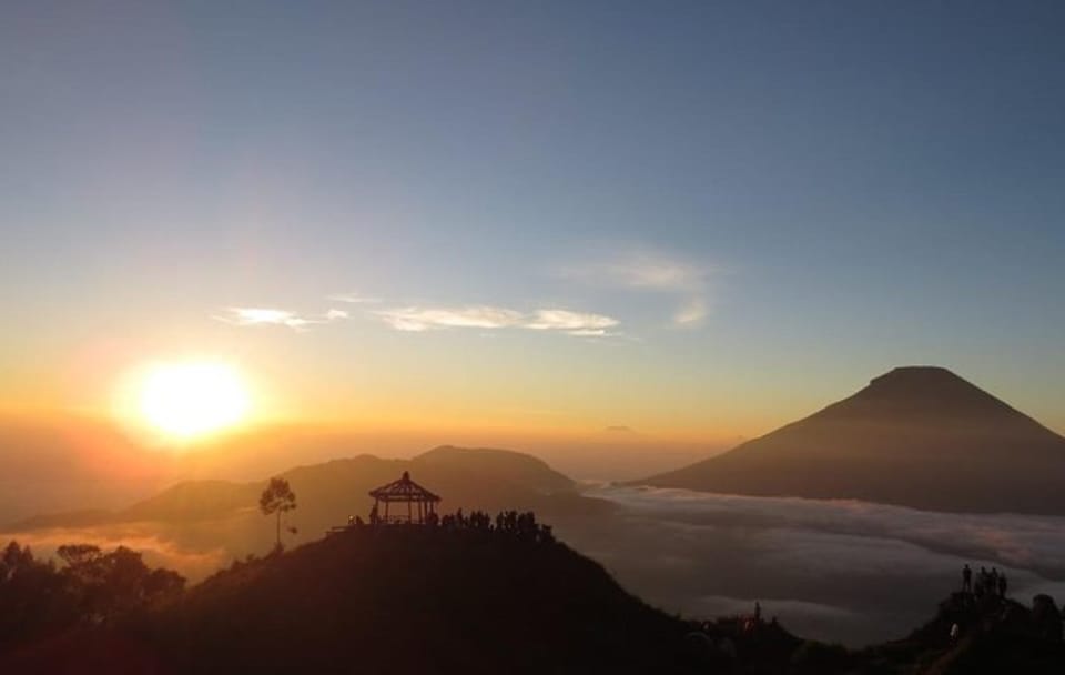 Dieng Plateau Sunrise and Borobudur Tour