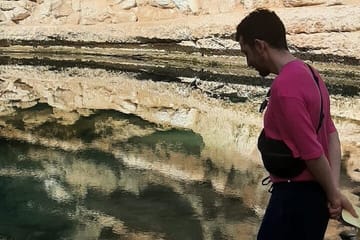 Full-Day Adventure Tour of Wadi Shab and Sinkhole in Muscat