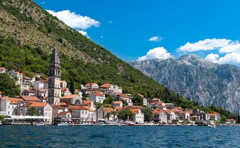 Private Kotor Bay Tour with Boat Ride and Museum Visit