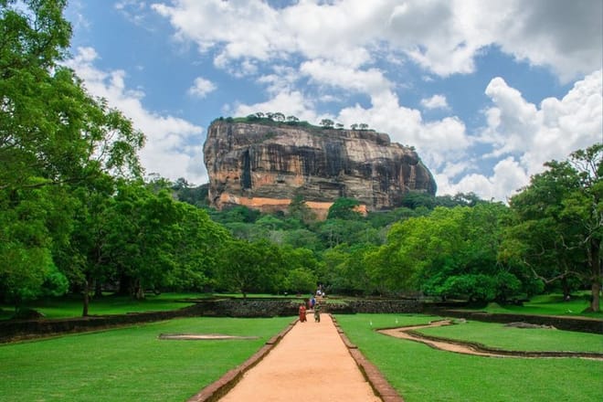 8-Day Private Tour with Train Ride, Safari & Beaches 6