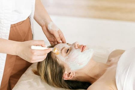 Cleopatra Plus Massage Sauna Mask in Hurghada