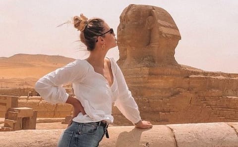 Full – Day Tour to Giza Pyramids , Cairo Museum & Bazaar Includes Lunch