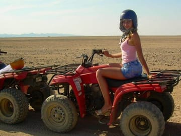 Hurghada Desert ATV Adventure with Dinner and Show