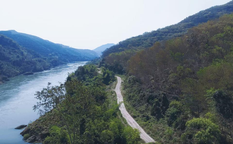 E-Bike Tour Along the Scenic Mekong River