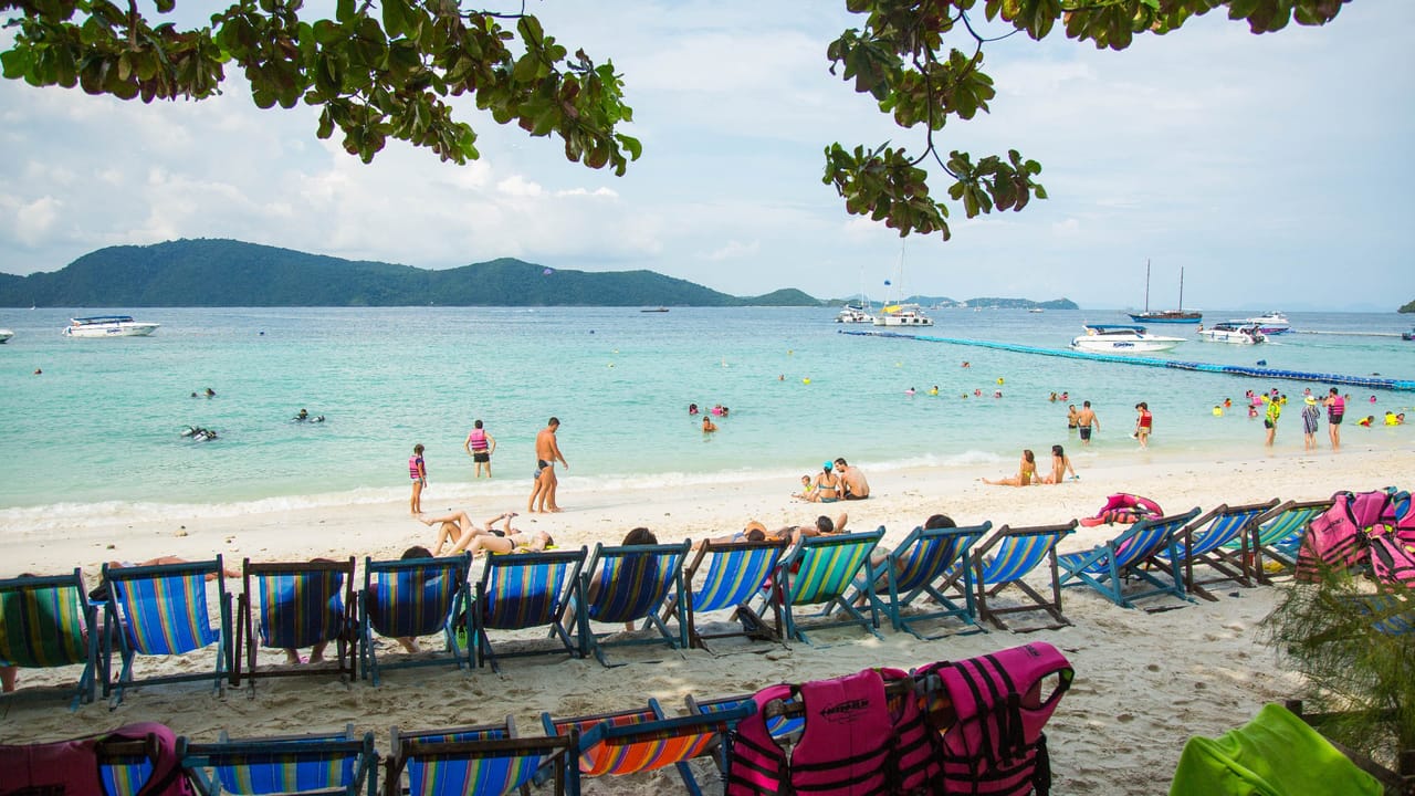 Banana Beach and Racha Island by Speedboat 2