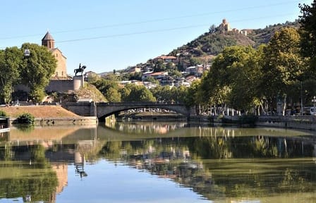 Tour 5 days and 4 nights. The price inscludes everything