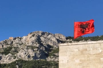 Kruja Castle and Durrës Day Trip with Lunch from Tirana