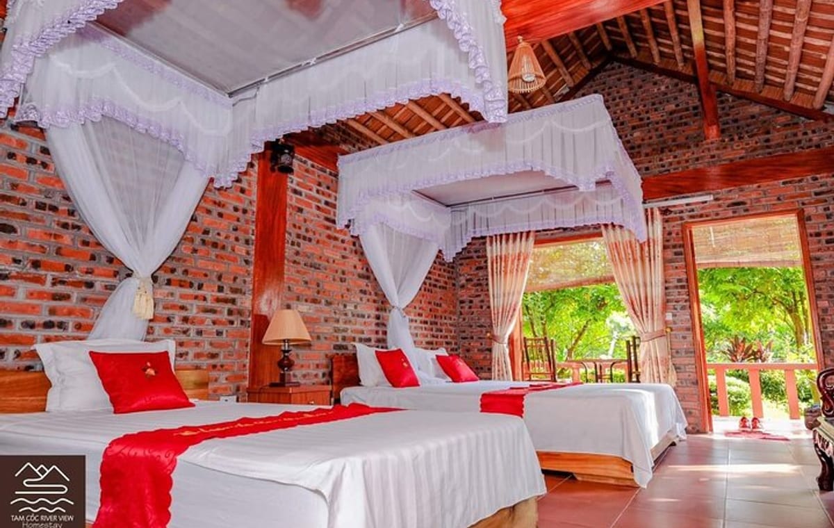 Ninh Binh 2 days 1 night in Homestay: Hoa Lu-Tam Coc- Bai Dinh-Trang An