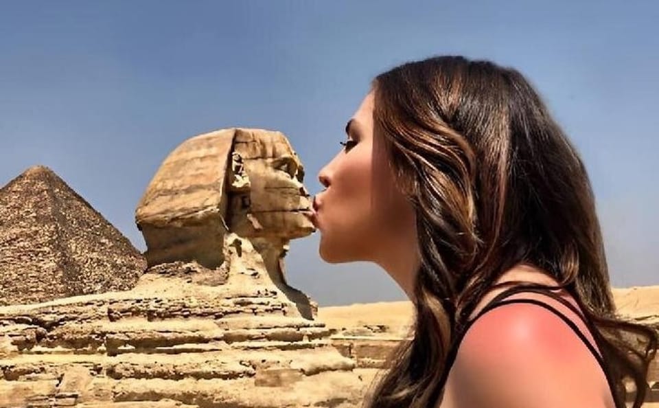 Pyramids of Giza Tour with Camel Rides and Desert Biking