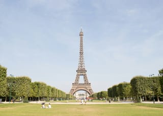 Paris: Eiffel Tower 2nd Floor Tour & Seine River Cruise | Small Group