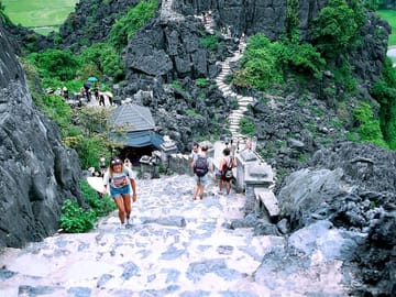 Mua cave step