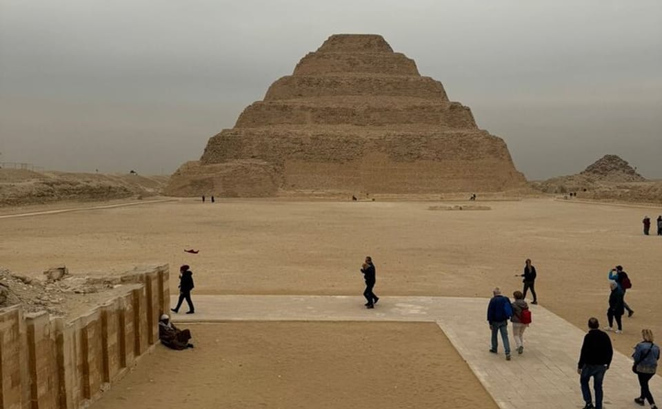 Private Tour of Saqqara, Memphis, and Dahshur Pyramids