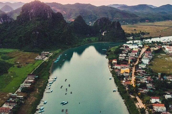 2 days: Hoi An - Hue - Phong Nha: world heritage Road