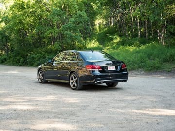 Private Luxury Transfer from Calgary to Banff National Park
