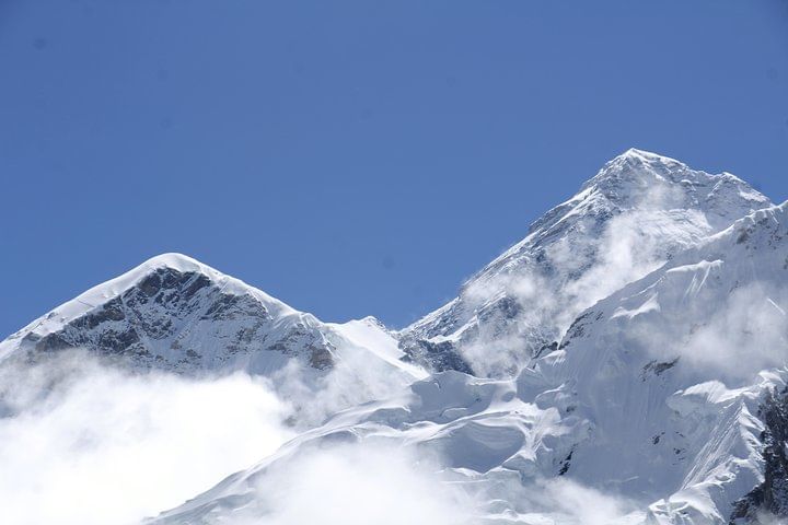 Luxury Everest Base Camp Trek with Helicopter Fly in Return