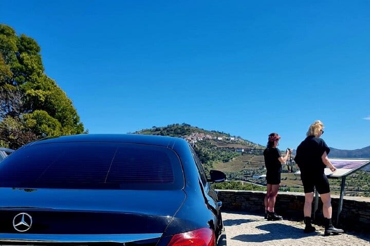 Porto to Douro with optional stops Amarante-Régua-Lamego-Vila Real-Pinhão