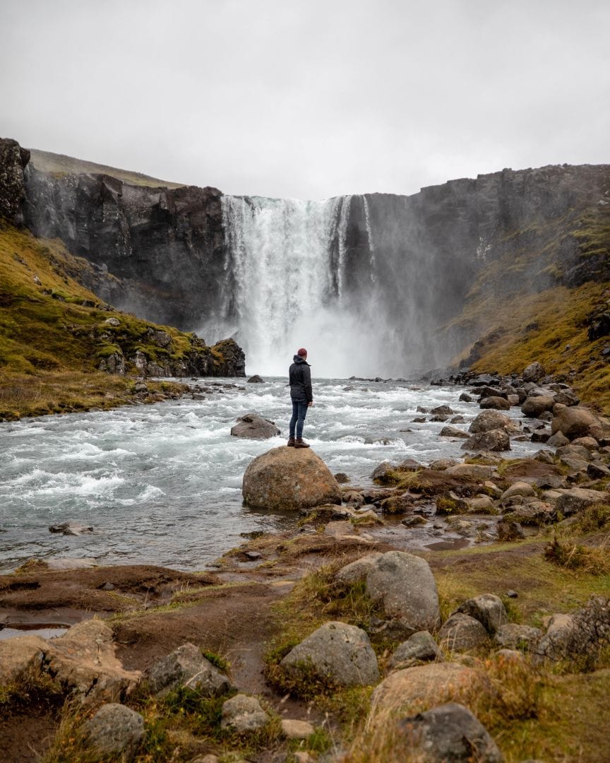 Standing in awe before the roar of Gufufoss.