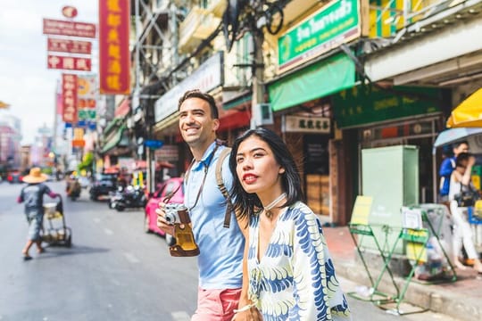  Private Photoshoot in Osaka with a Professional Photographer