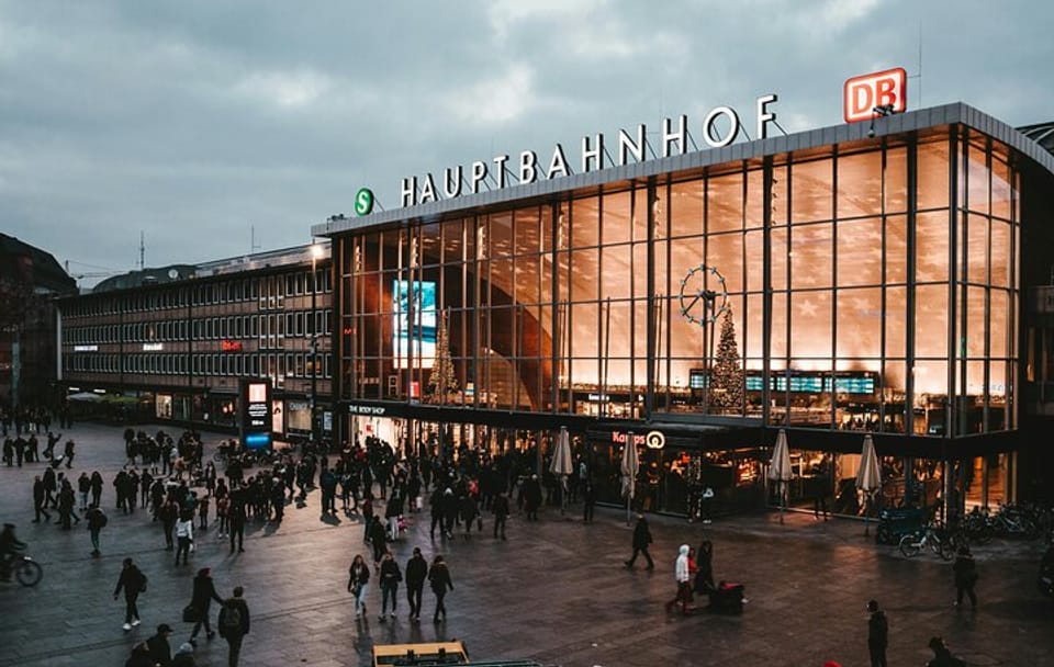 Private 10-Hour Cultural Tour of Cologne with Guide