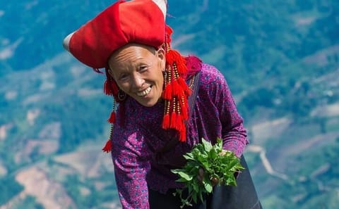 Sapa Hidden Trails Guided Tour from Topas Ecolodge